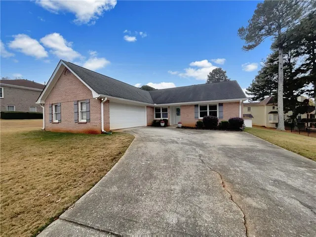 $325,000 | 2957 Hampton Place, Decatur, GA 30034