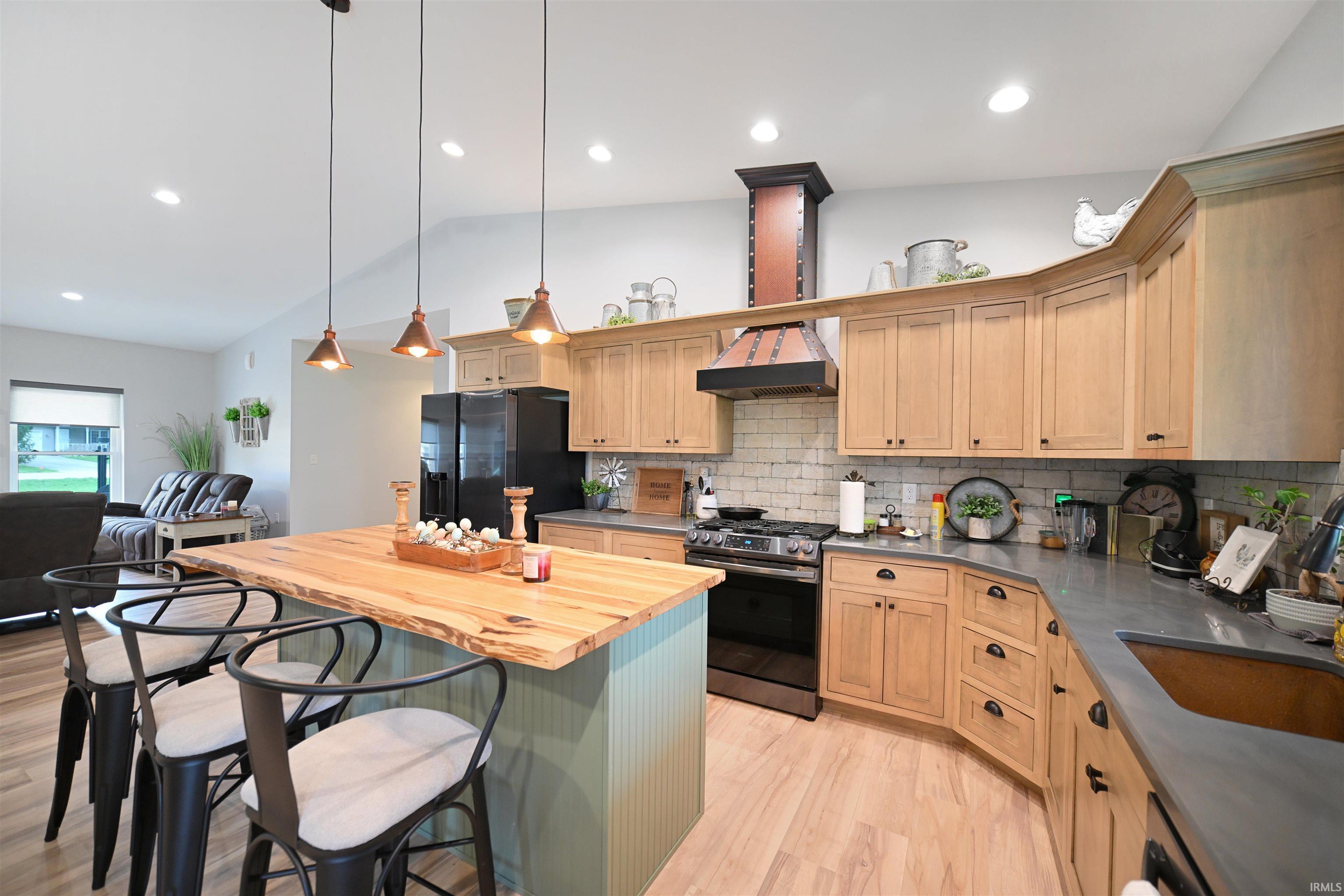 585 East Beer Road Milford, IN 46542 - Photo 17 of 29