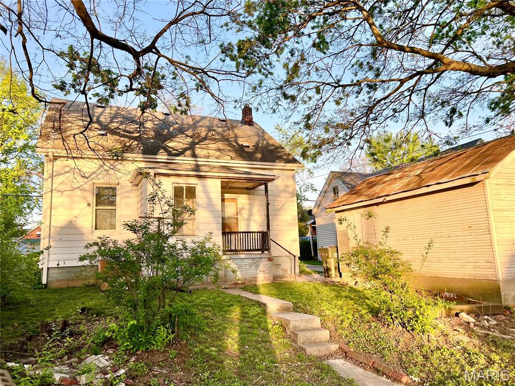 403 South Market Street Waterloo, IL 62298 - Photo 3 of 10