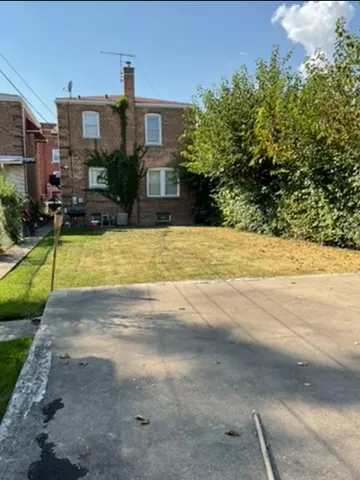 $2,000 | 10217 South Prairie Avenue, Chicago, IL 60628