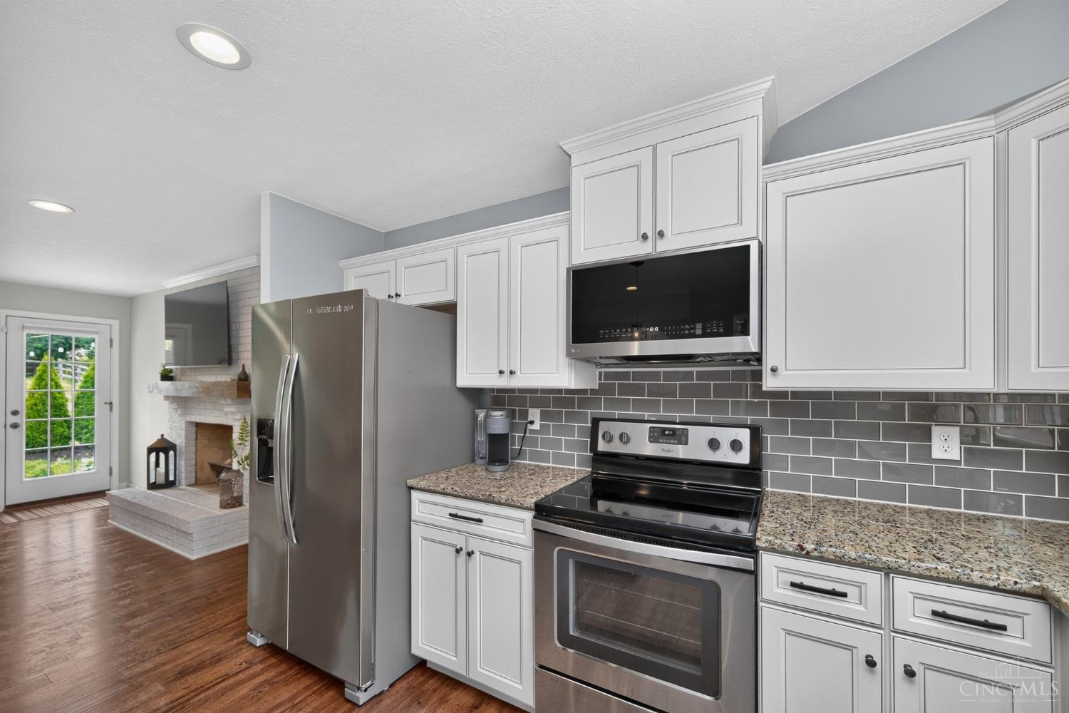 5467 Race Road Cincinnati, OH 45247 - Photo 13 of 59
