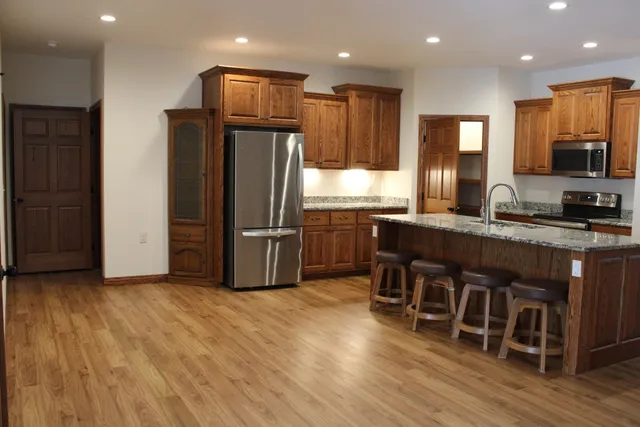 $340,000 | 826 Prairie Gardens, Unit 25, Kewaskum, WI 53040