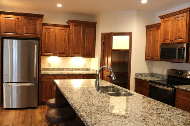 $340,000 | 826 Prairie Gardens, Unit 25, Kewaskum, WI 53040