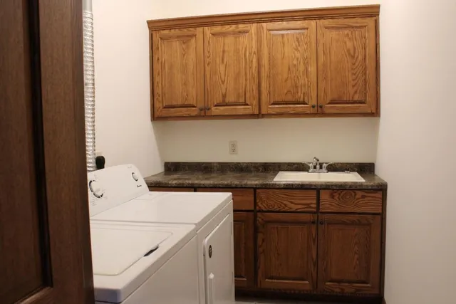 $340,000 | 826 Prairie Gardens, Unit 25, Kewaskum, WI 53040