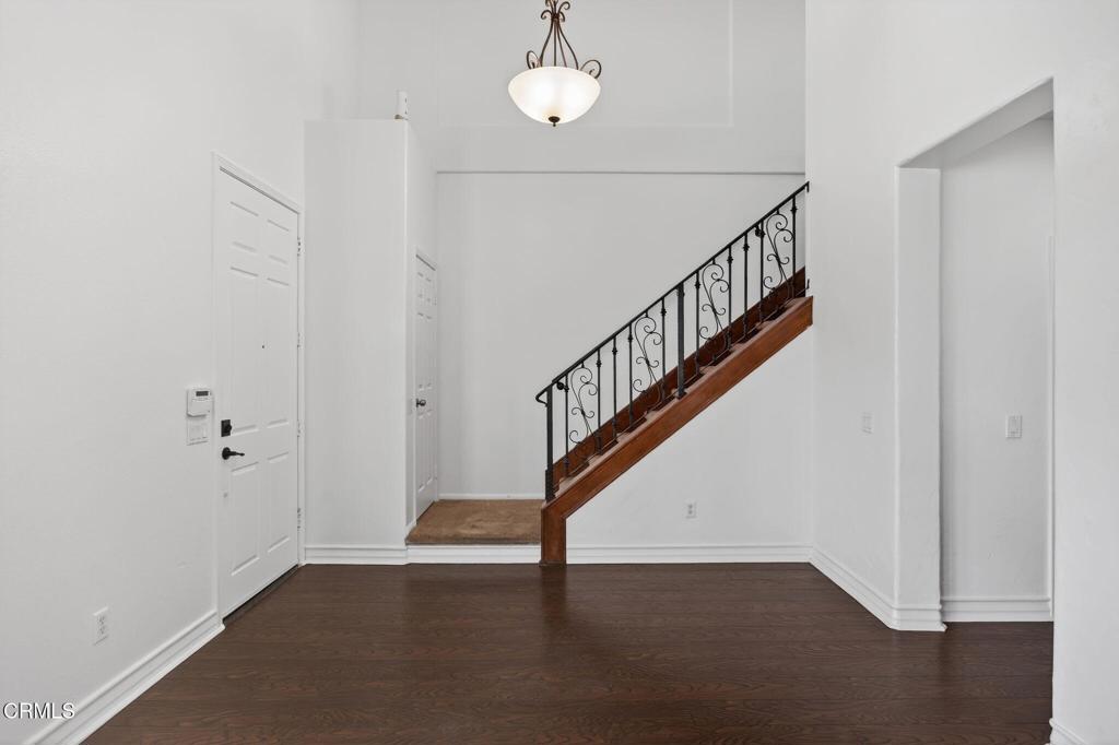 740 Freeport Lane Oxnard, CA 93035 - Photo 6 of 35 a view of entryway with wooden floor