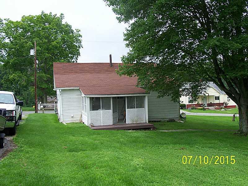 106 Maple Ridge Road Mapletown, PA 15338 - Photo 3 of 5 Exterior Back.