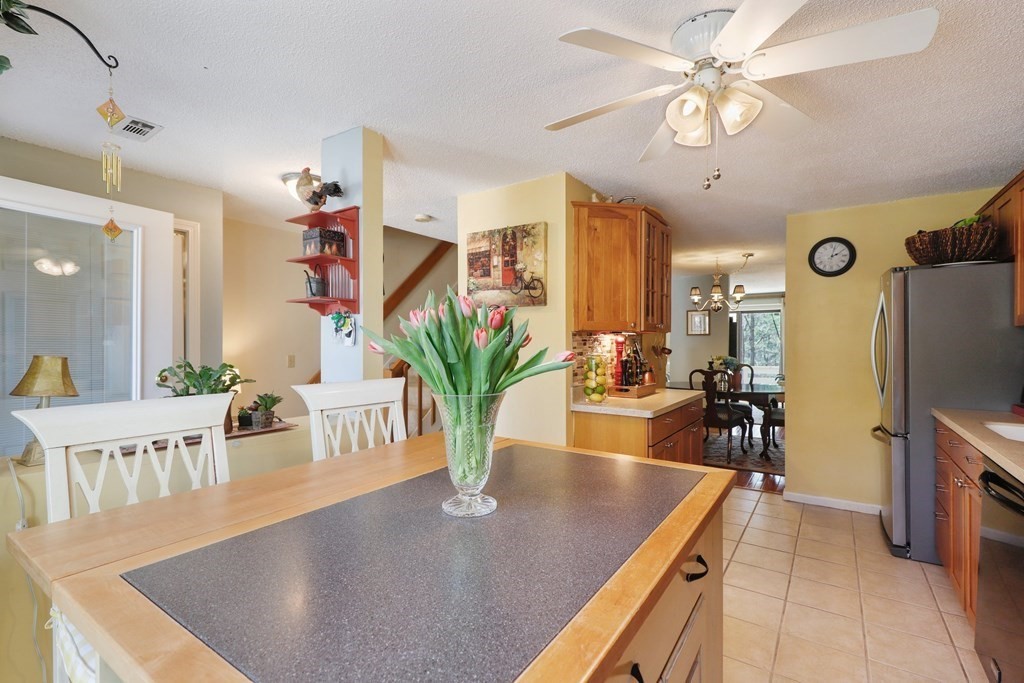 630 Maple Brook Road, Unit 630 Bellingham, MA 02019 - Photo 8 of 41 Gallery Image 8