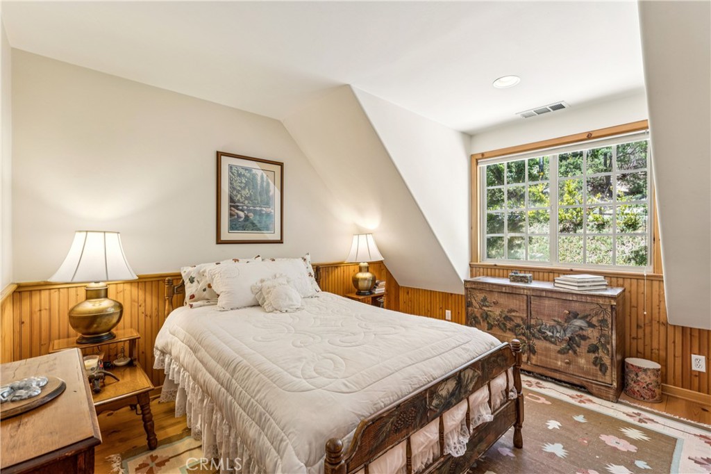 28971 North Shore Road Lake Arrowhead, CA 92352 - Photo 46 of 60