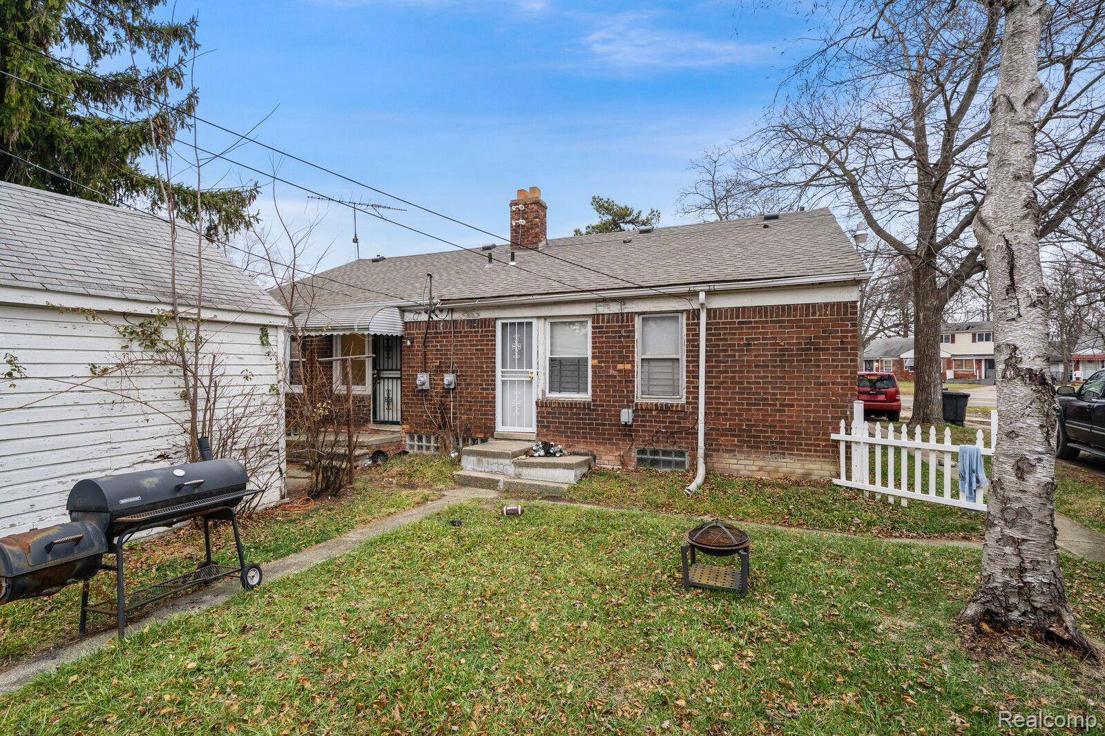 18759 Kelly Road Detroit, MI 48224 - Photo 16 of 17 Gallery Image 16