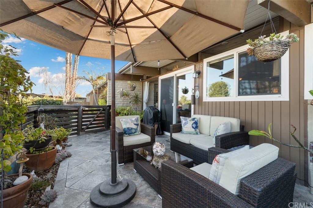 198 Del Gado Road San Clemente, CA 92672 - Photo 3 of 47 Another angle of the front sacred space.