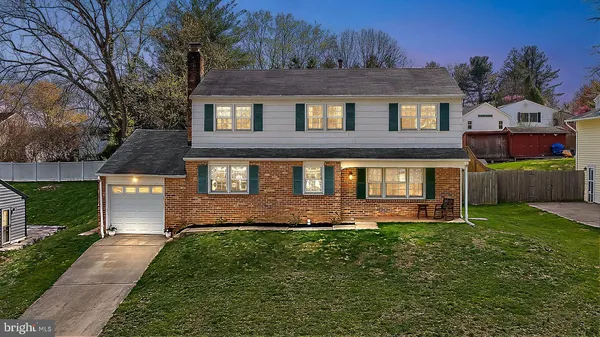 $494,900 | 13 North Wynwyd Drive, Newark, DE 19711