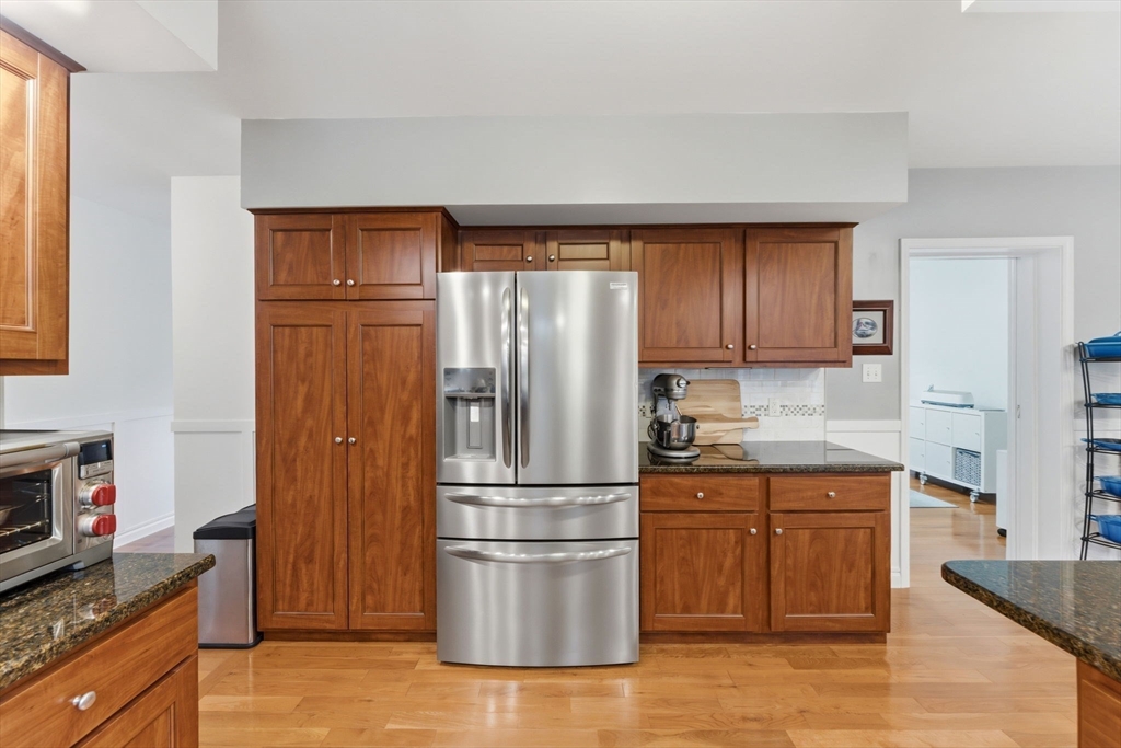19 Old Farm Road Douglas, MA 01516 - Photo 12 of 42