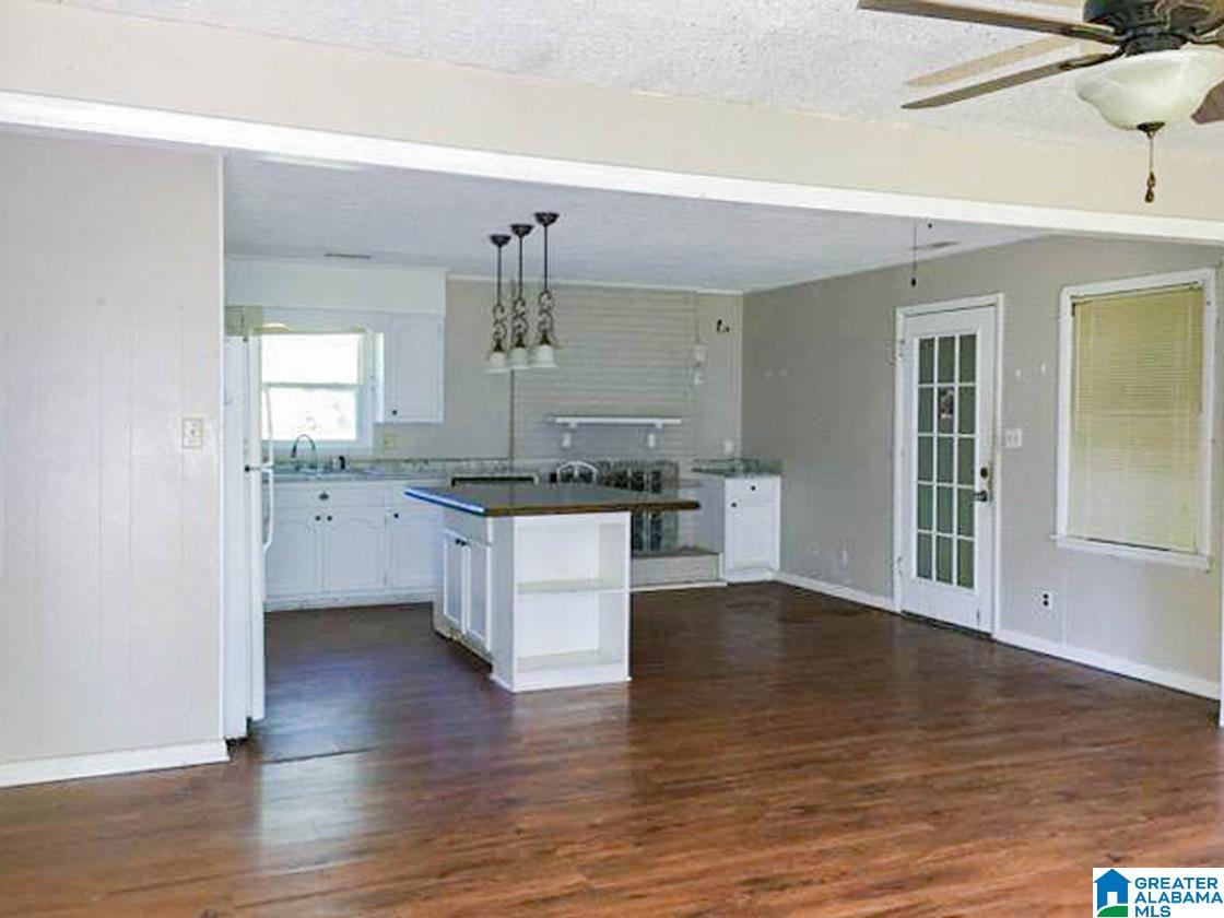 464 Mountain Drive Trinity, AL 35673 - Photo 4 of 15