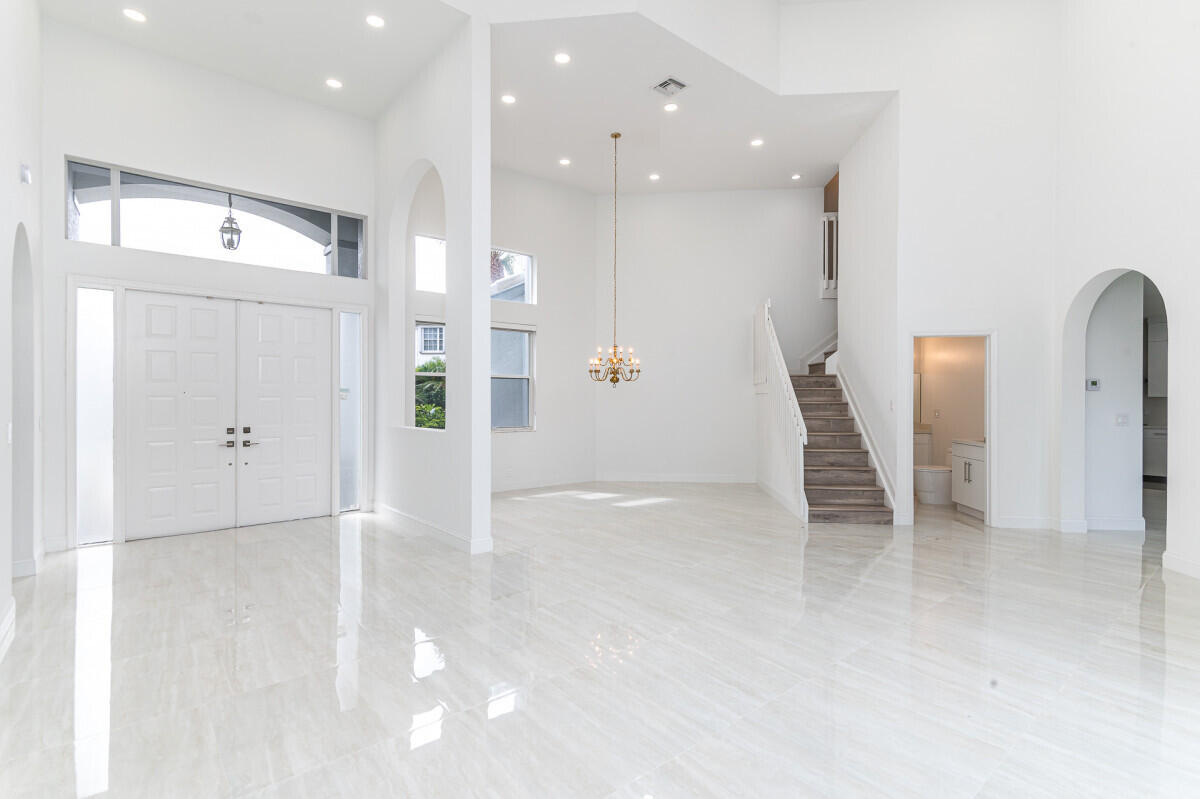 10879 Handel Place Boca Raton, FL 33498 - Photo 2 of 46 photo-10jpg