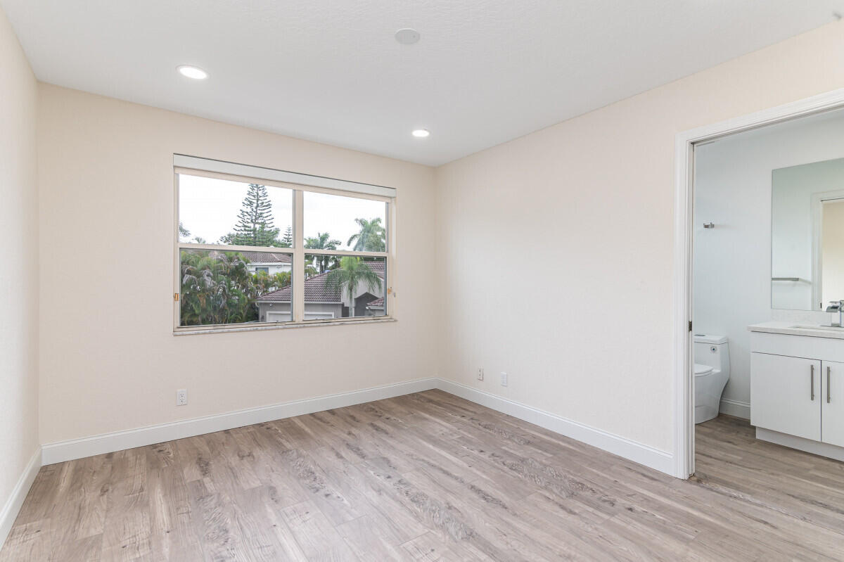 10879 Handel Place Boca Raton, FL 33498 - Photo 21 of 46 photo-21jpg