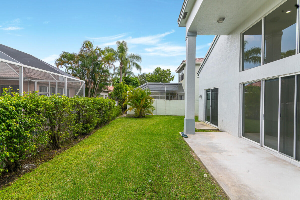10879 Handel Place Boca Raton, FL 33498 - Photo 26 of 46 photo-25jpg