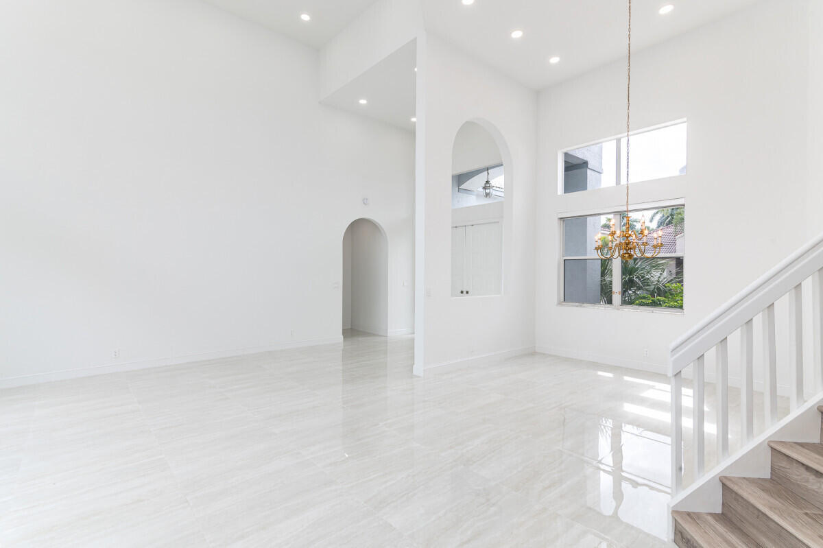 10879 Handel Place Boca Raton, FL 33498 - Photo 3 of 46 photo-11jpg