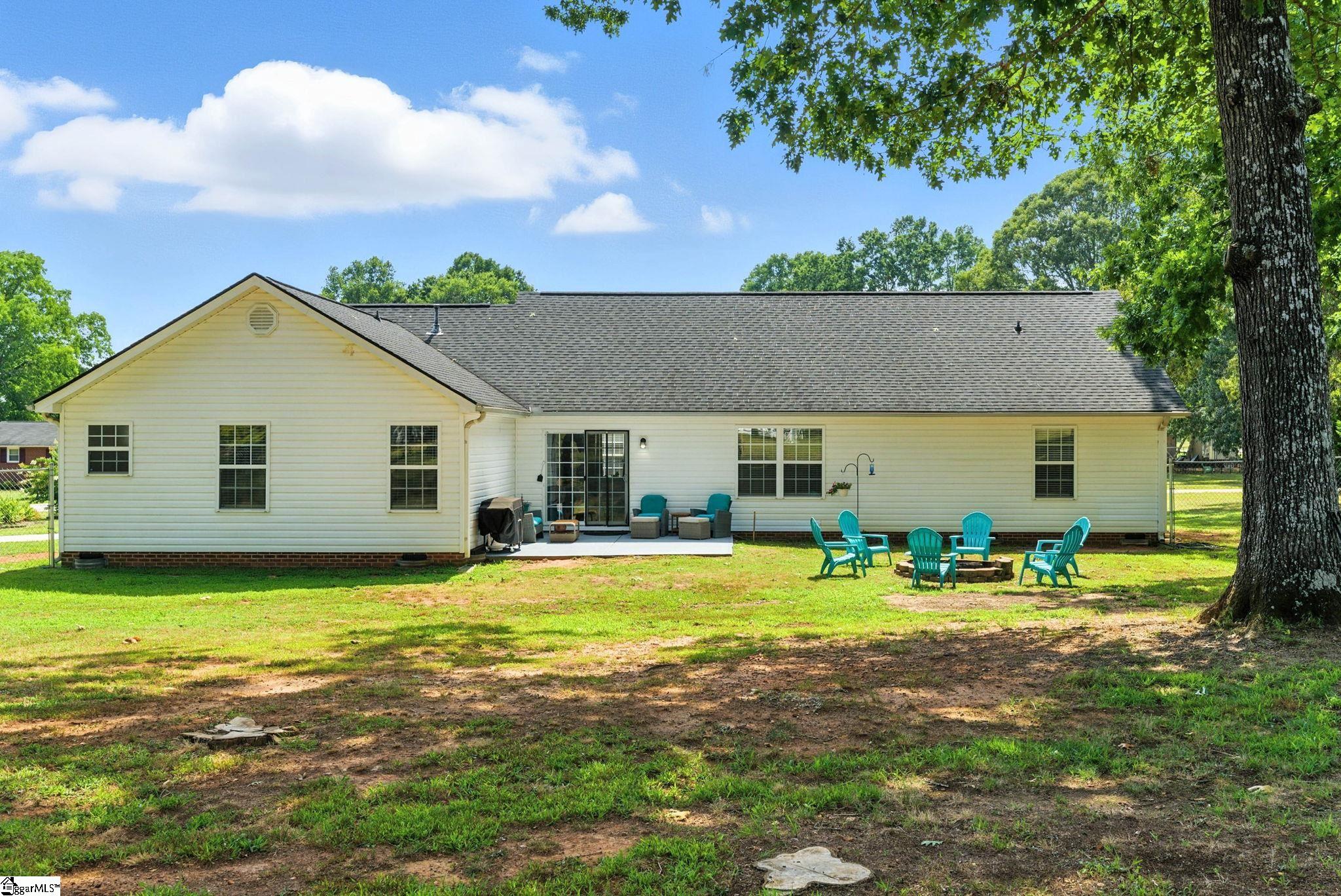 221 Sylvia Road Belton, SC 29627 - Photo 34 of 43 Gallery Image 34