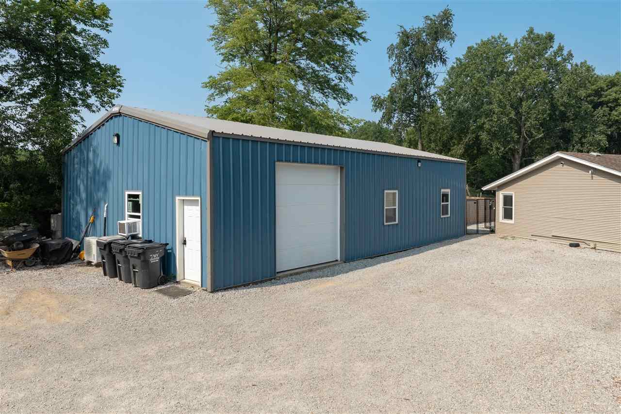 1045 Vine Avenue Riverside, IA 52327 - Photo 6 of 42 Gallery Image 6
