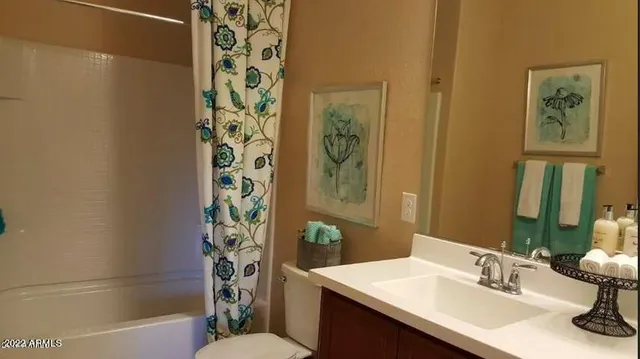 $2,100 | 1367 South Country Club Drive, Unit 1116, Mesa, AZ 85210