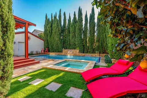 $1,854,000 | 405 Brockman Lane, Sonoma, CA 95476