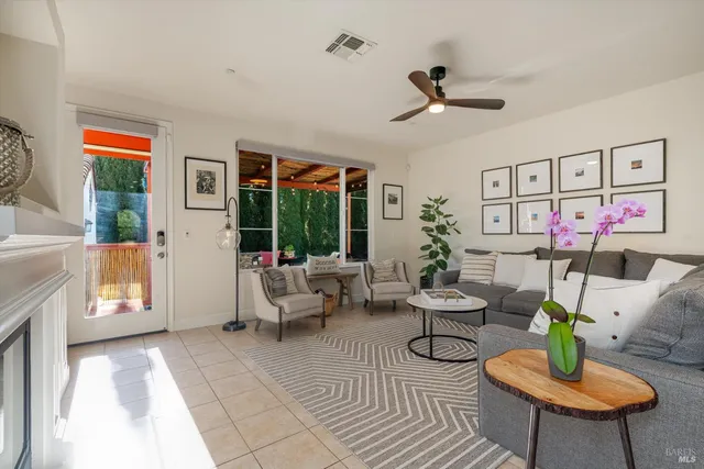 $1,854,000 | 405 Brockman Lane, Sonoma, CA 95476