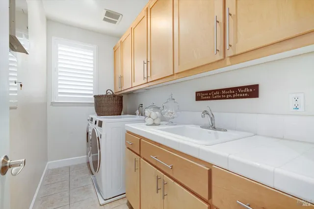 $1,854,000 | 405 Brockman Lane, Sonoma, CA 95476