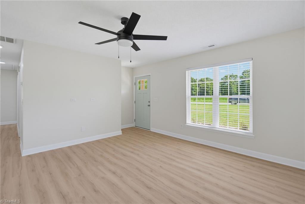 4042 Obra Road Graham, NC 27253 - Photo 5 of 41 Gallery Image 5