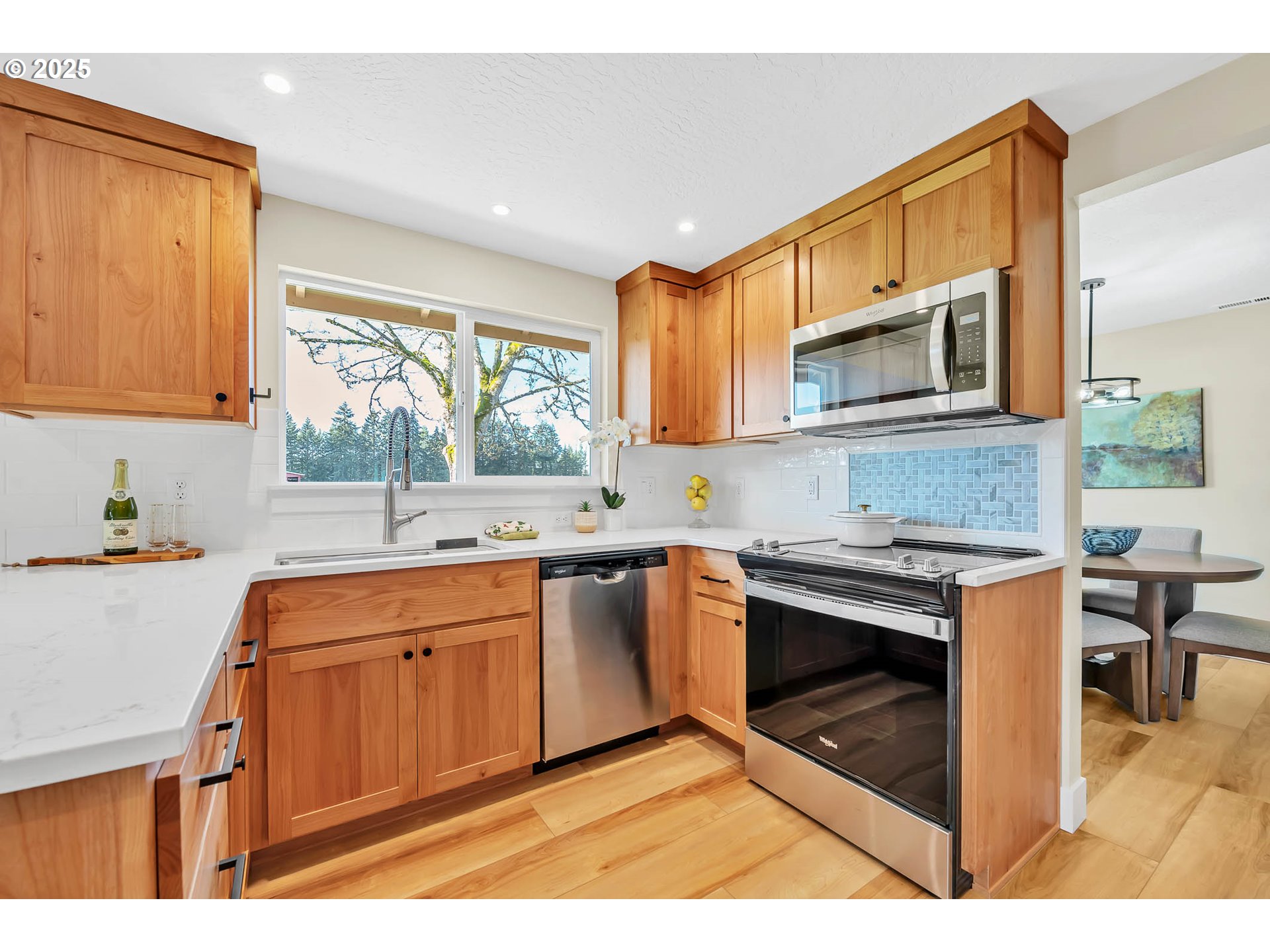 26860 Pickens Road Eugene, OR 97402 - Photo 18 of 48 Gallery Image 18