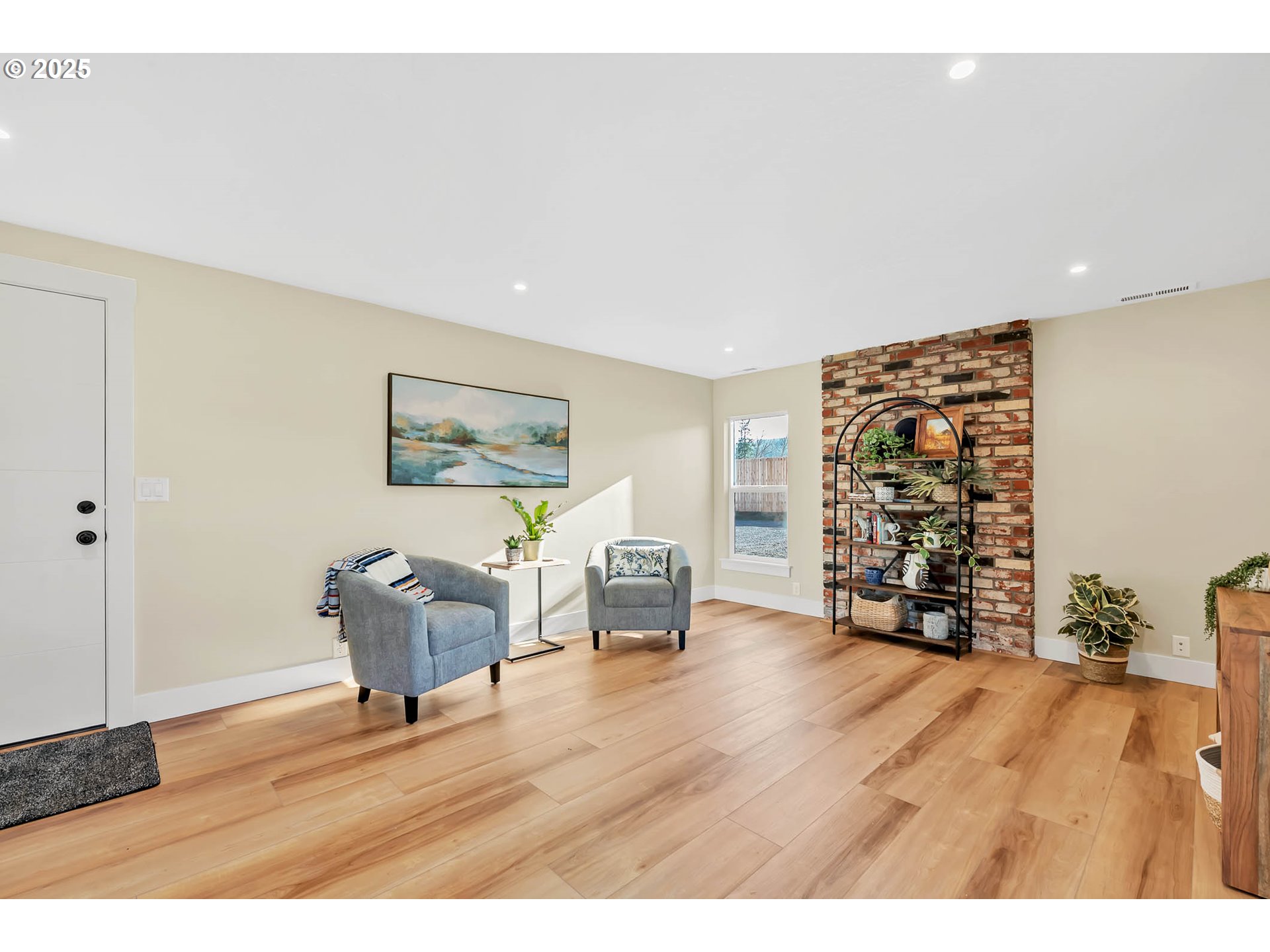 26860 Pickens Road Eugene, OR 97402 - Photo 20 of 48 Gallery Image 20