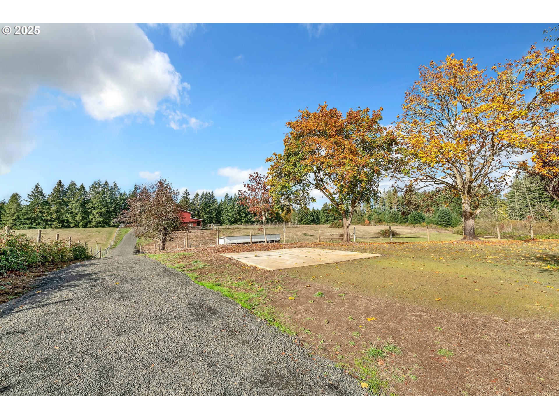 26860 Pickens Road Eugene, OR 97402 - Photo 36 of 48 Gallery Image 36