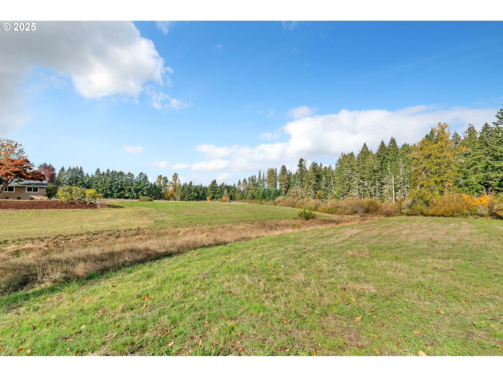 26860 Pickens Road Eugene, OR 97402 - Photo 42 of 48 Gallery Image 42