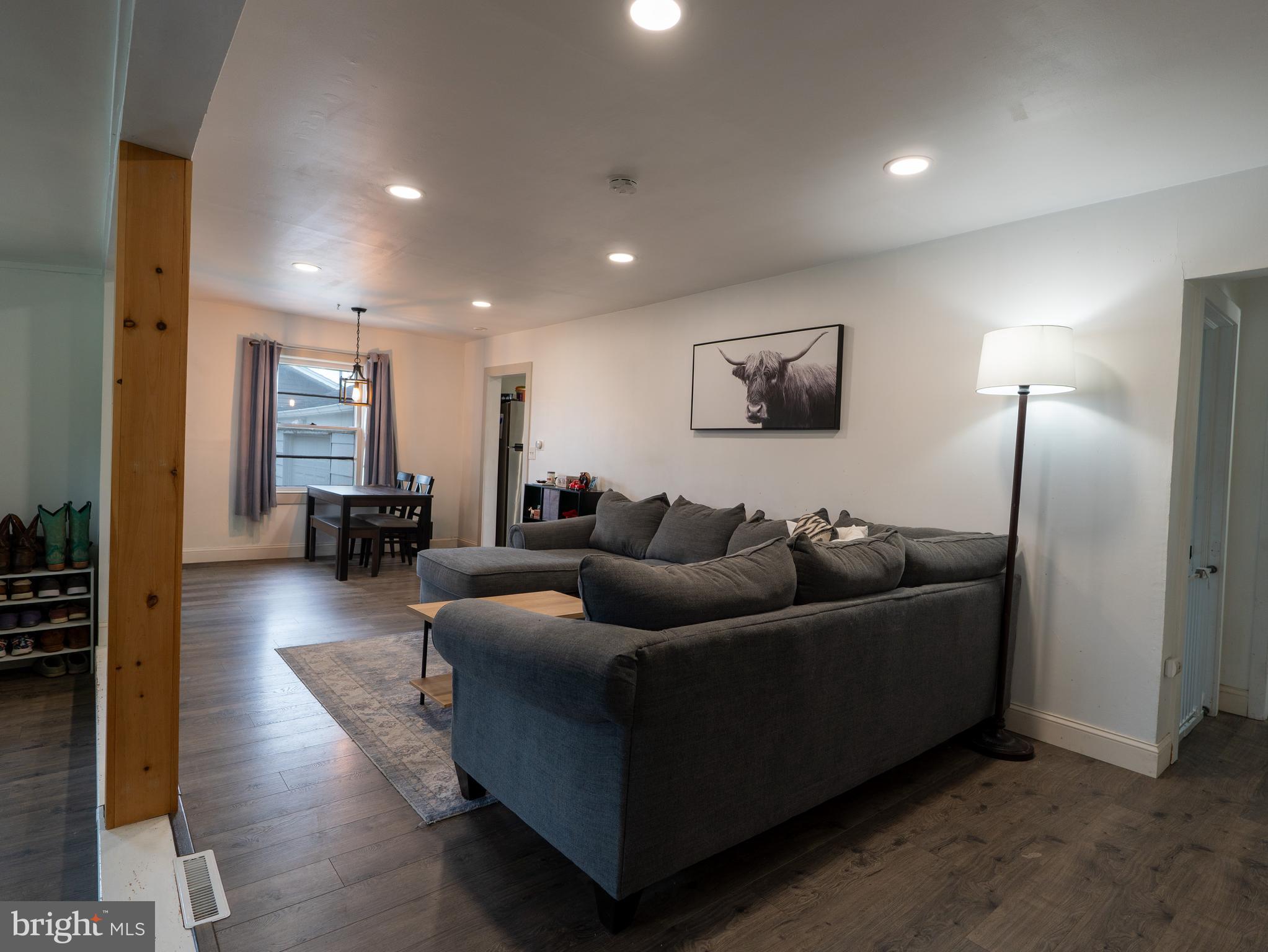 257 G Street Carneys Point, NJ 08069 - Photo 10 of 27