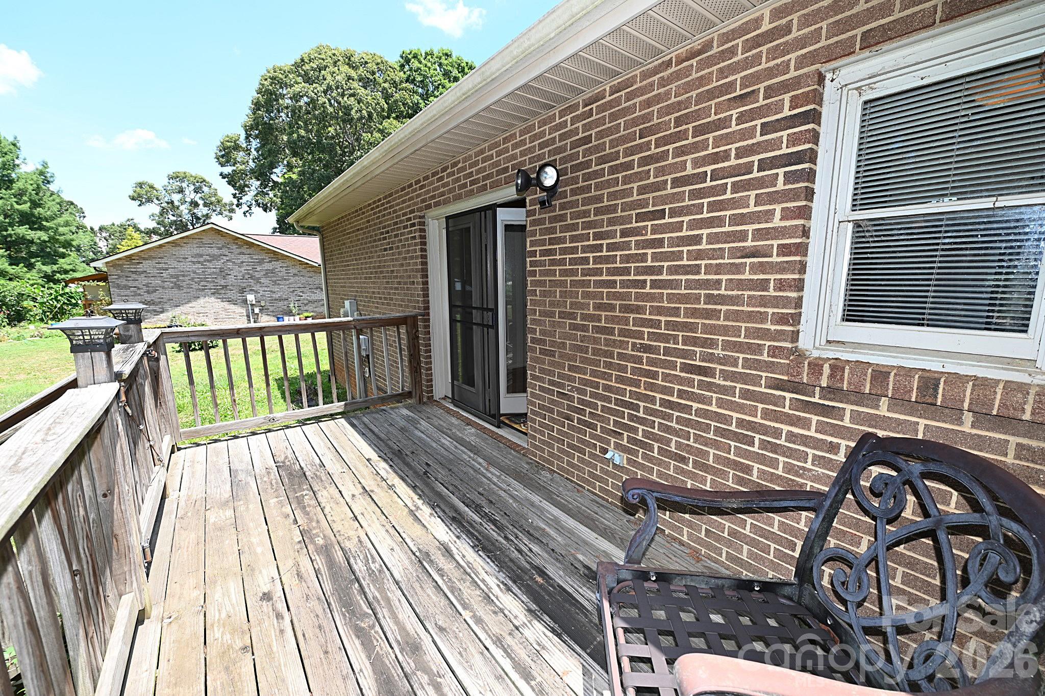 4445 Sulphur Springs Road Northeast Hickory, NC 28601 - Photo 27 of 34