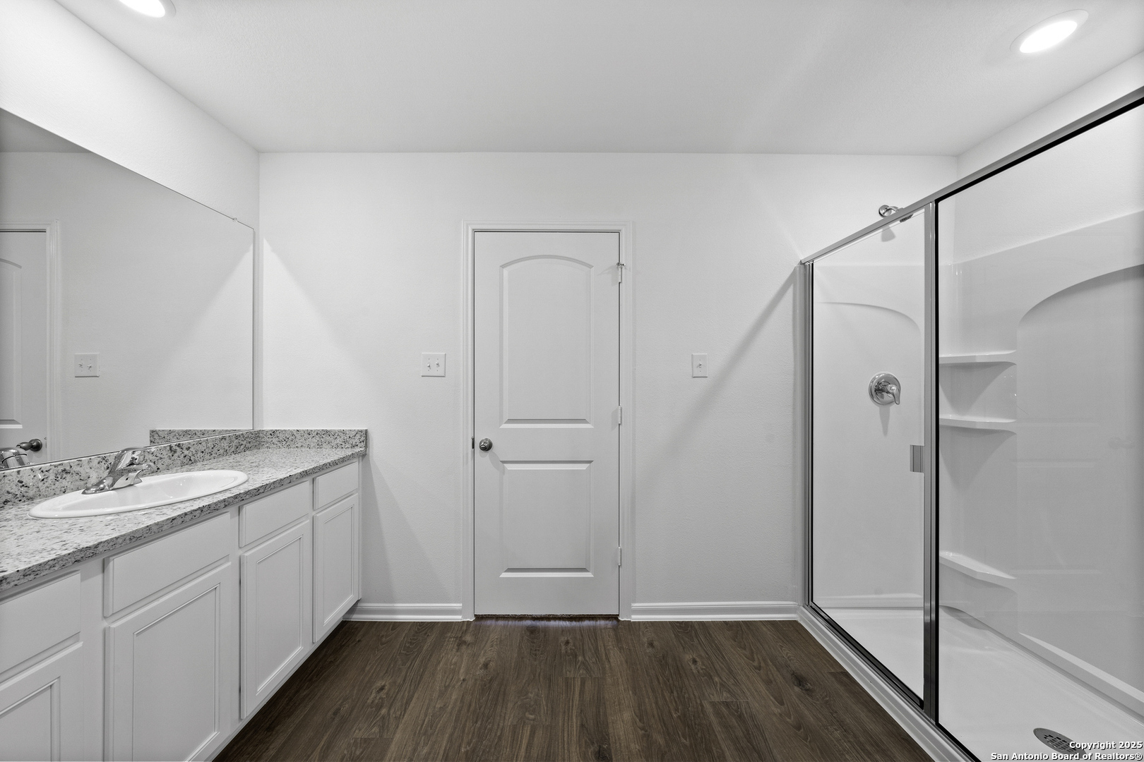 16170 Farmer Lytle, TX 78052 - Photo 13 of 30