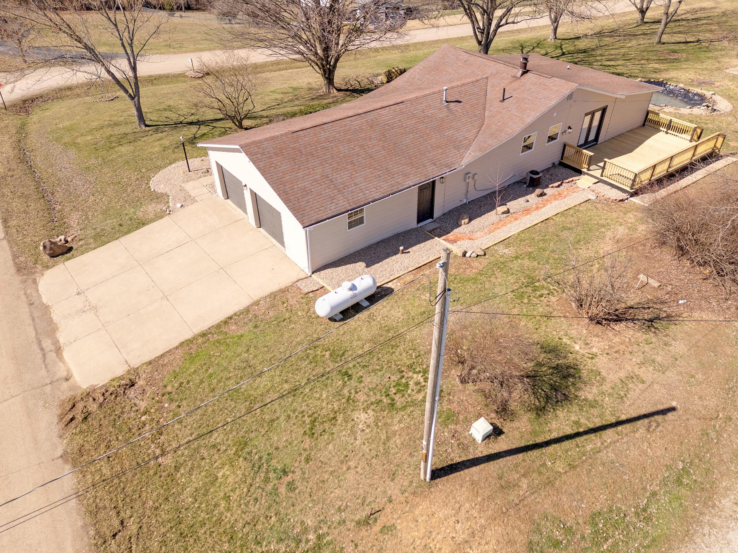 72 McCoy Road St. Louisville, OH 43071 - Photo 5 of 29 6_dji_20260308144028_0407_d