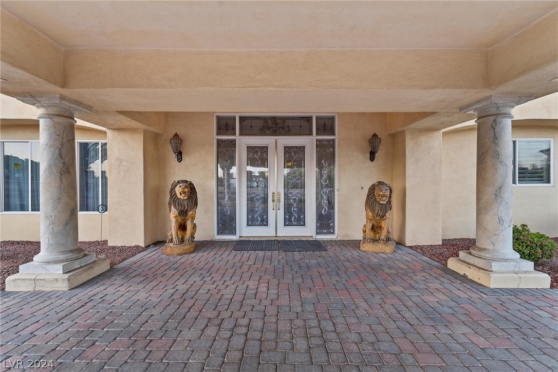 1245 South Rancho Drive Las Vegas, NV 89102 - Photo 6 of 19 main entrance