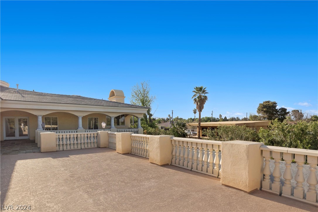 1245 South Rancho Drive Las Vegas, NV 89102 - Photo 9 of 19 primary balcony