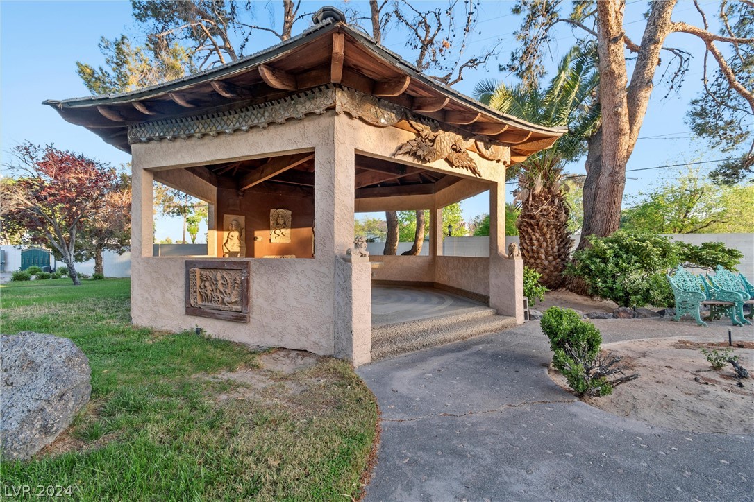 1245 South Rancho Drive Las Vegas, NV 89102 - Photo 10 of 19 gazebo