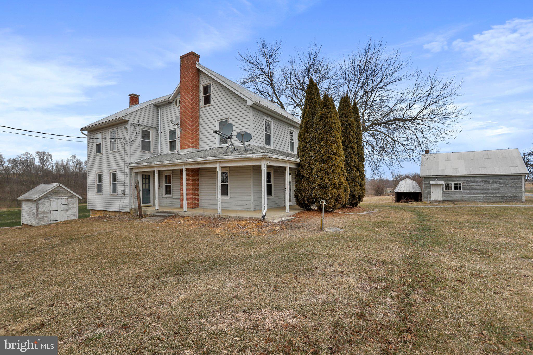13734 Poplar Grove Road Hagerstown, MD 21742 - Photo 3 of 55 Gallery Image 3