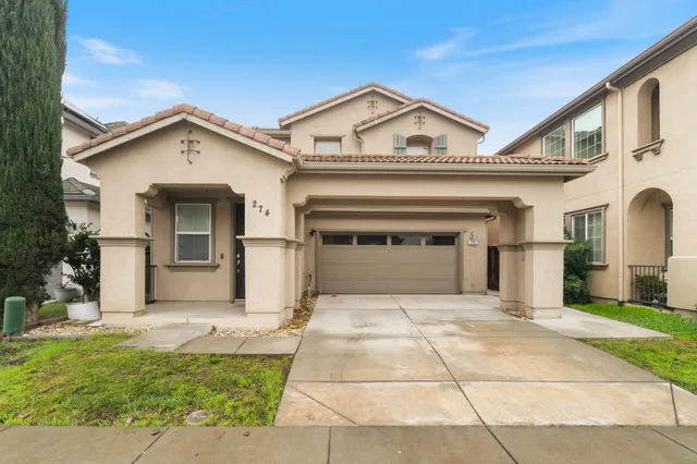 $665,000 | 274 Crescent Moon Drive, Lathrop, CA 95330