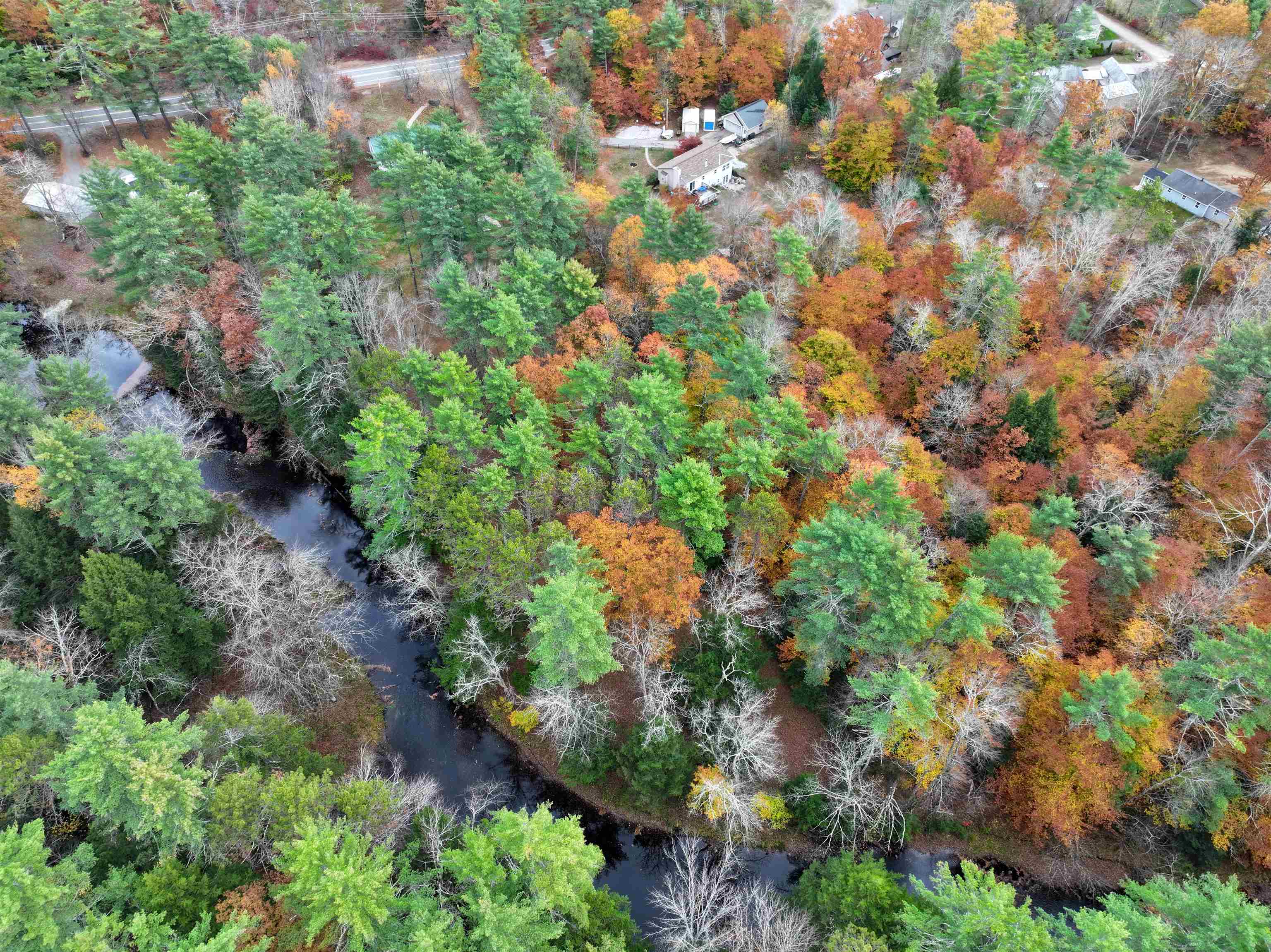 199 Raymond Road Deerfield, NH 03037 - Photo 3 of 58