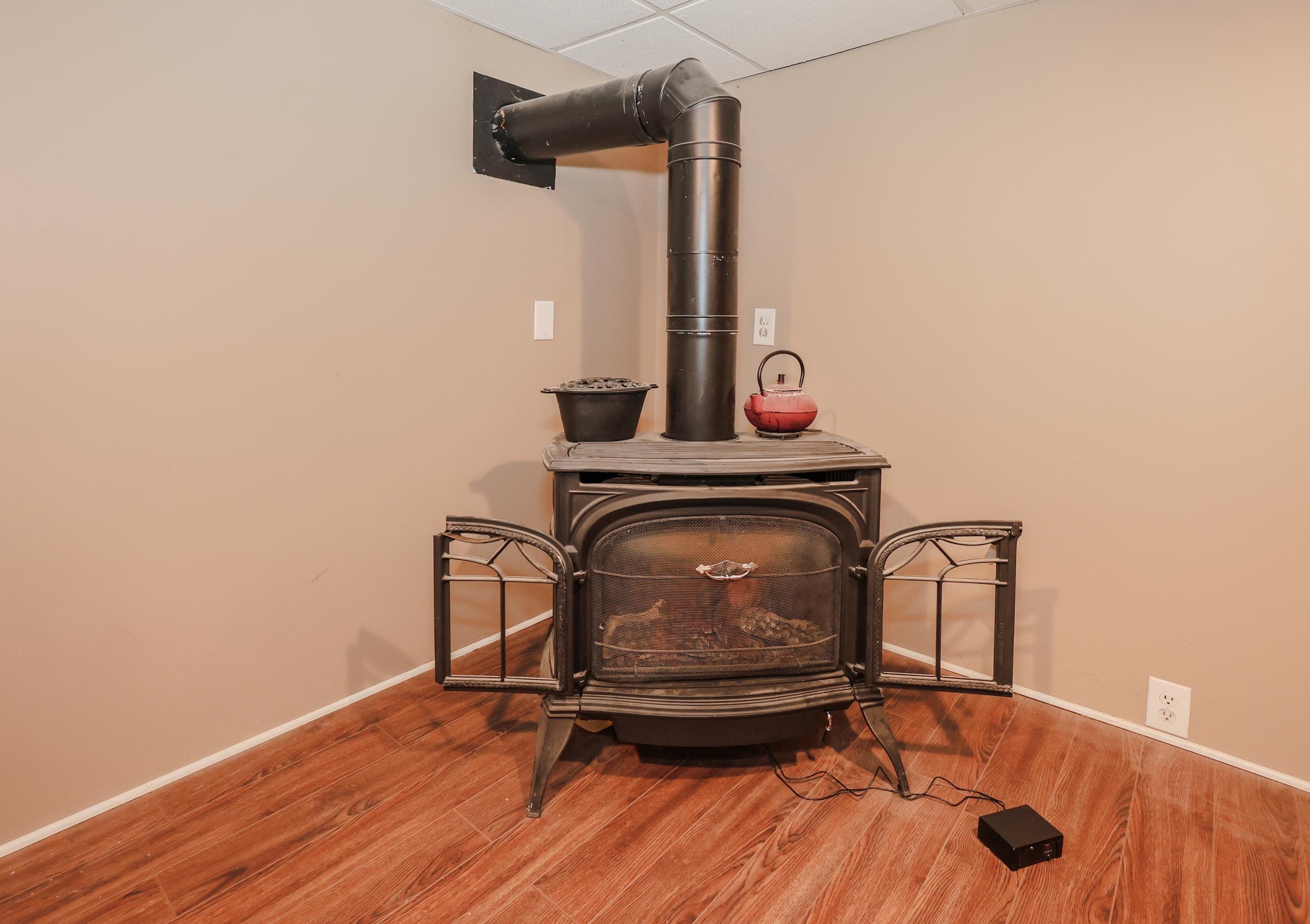 199 Raymond Road Deerfield, NH 03037 - Photo 34 of 58