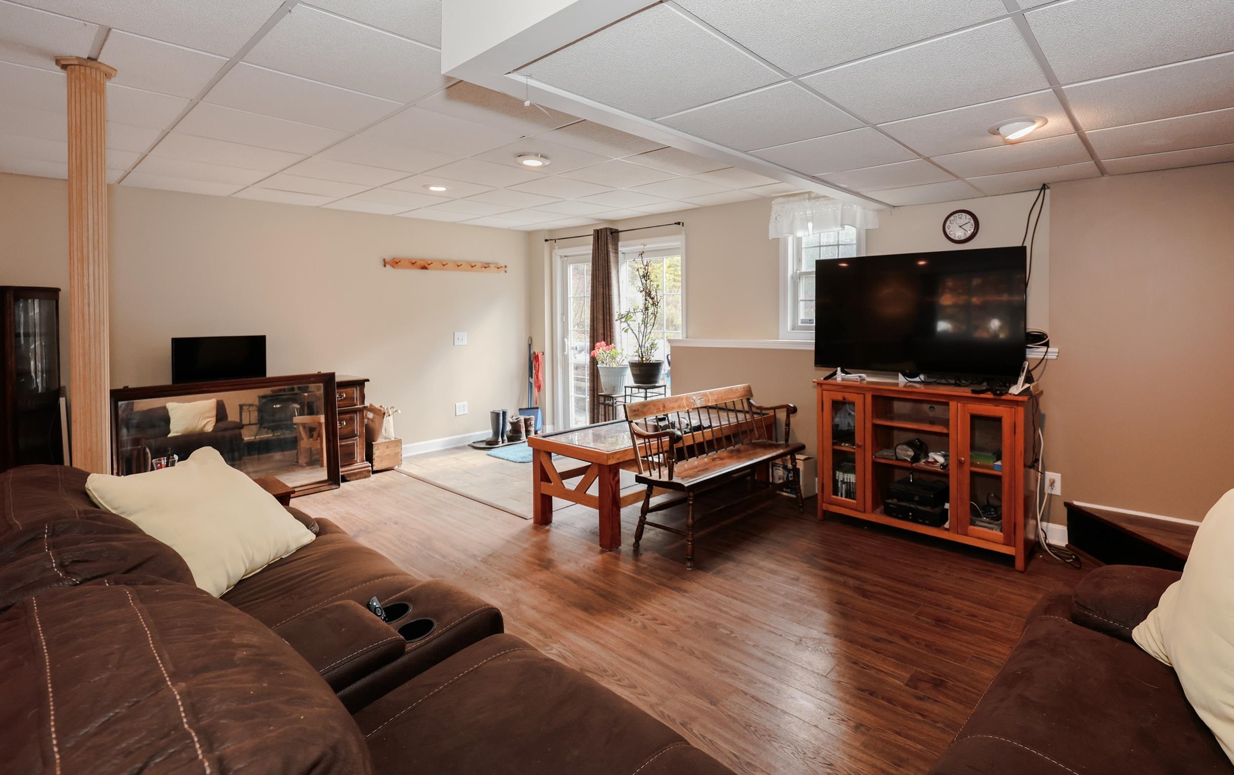 199 Raymond Road Deerfield, NH 03037 - Photo 37 of 58