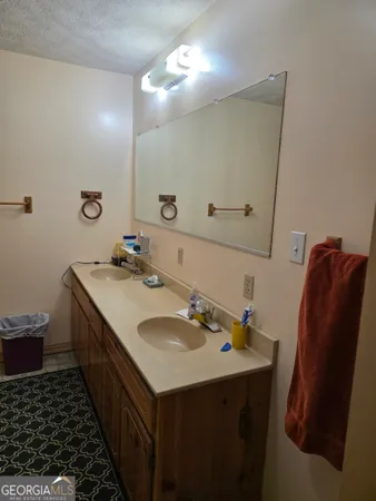 $425,000 | 3879 Caney Head Road, Roopville, GA 30217