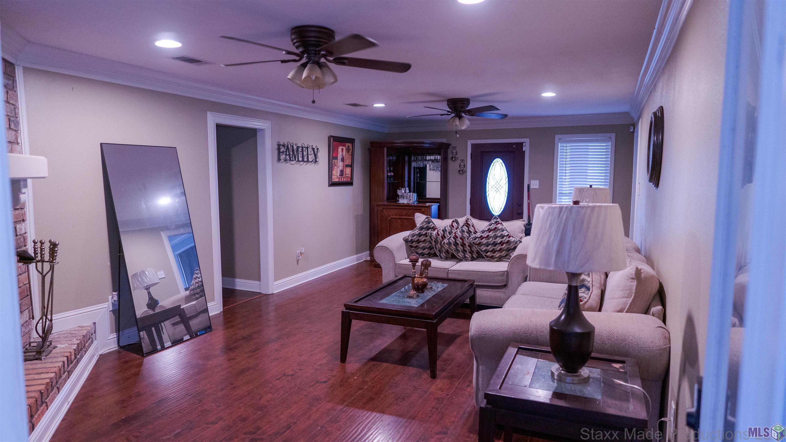 14213 Elmbridge Avenue Baton Rouge, LA 70819 - Photo 3 of 17