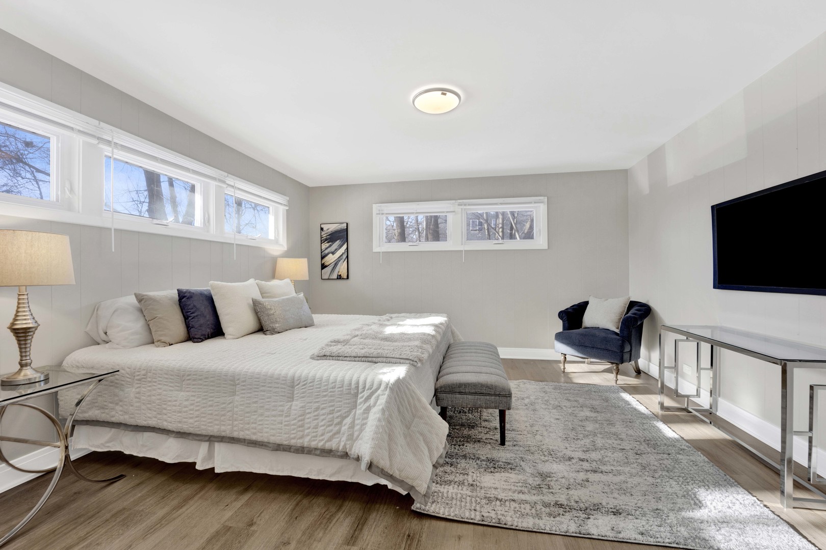 2011 Cleveland Street Evanston, IL 60202 - Photo 18 of 33