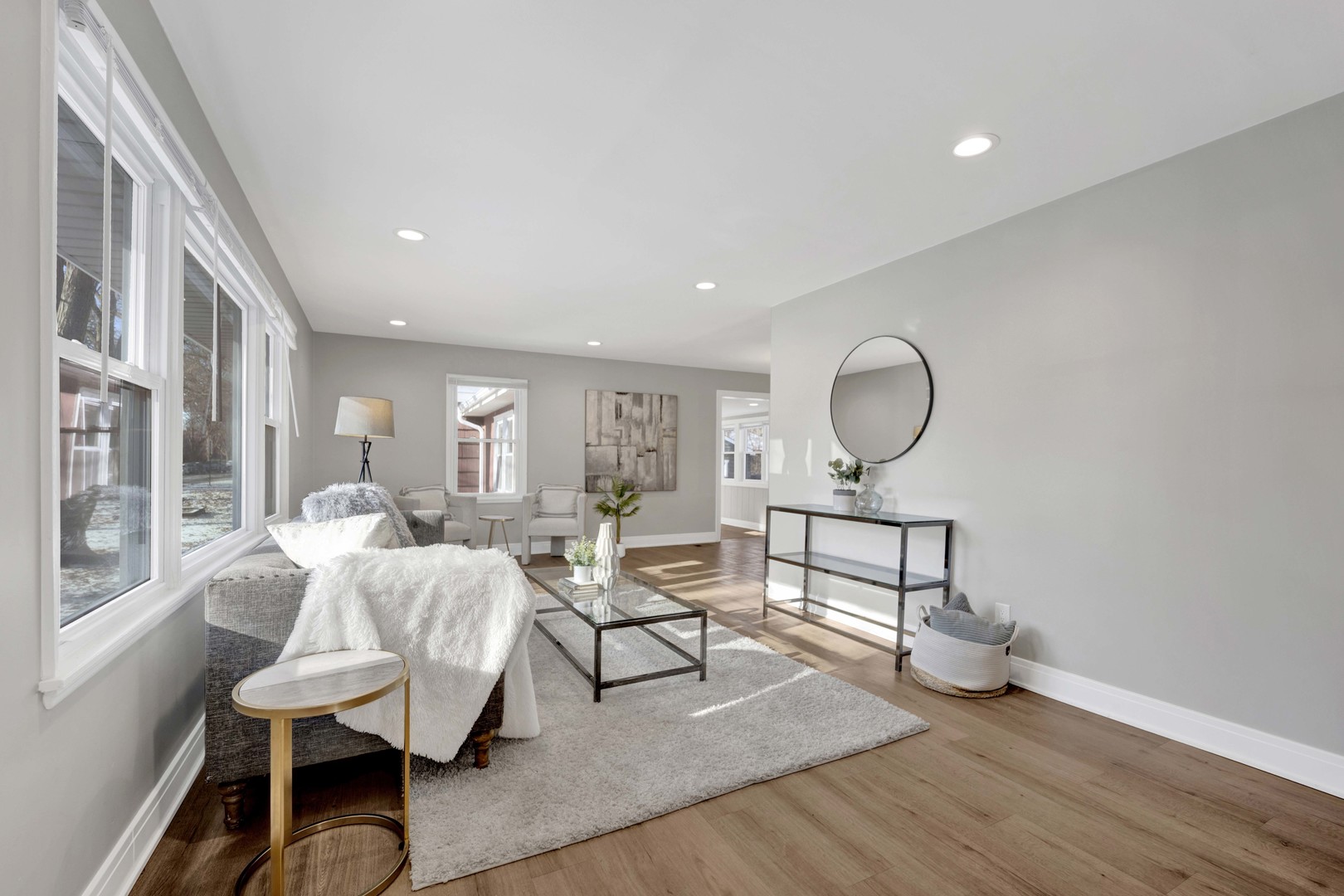 2011 Cleveland Street Evanston, IL 60202 - Photo 28 of 33