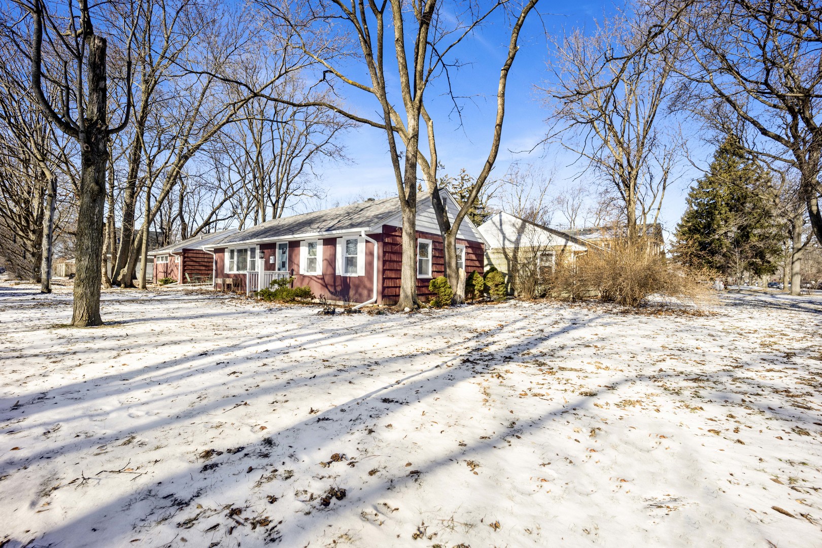 2011 Cleveland Street Evanston, IL 60202 - Photo 32 of 33