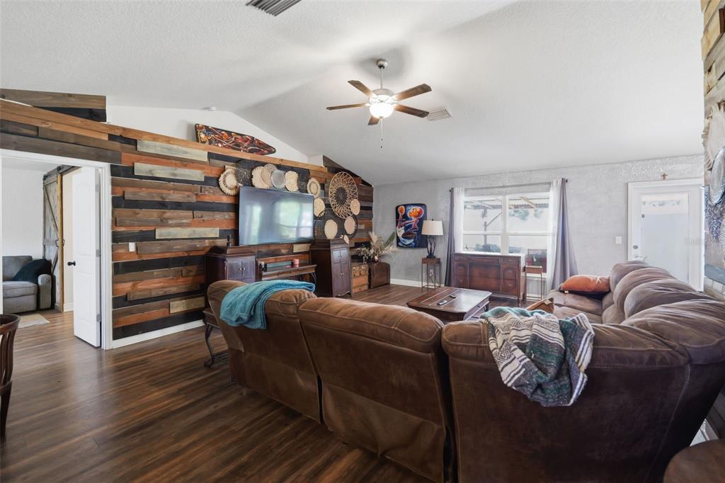 12270 House Finch Road Weeki Wachee, FL 34614 - Photo 7 of 26